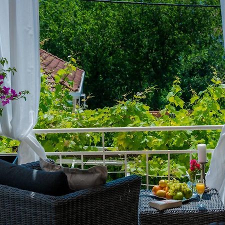 Superior Stunning Apartment Gravosa With A Free Parking Dubrovnik Bagian luar foto