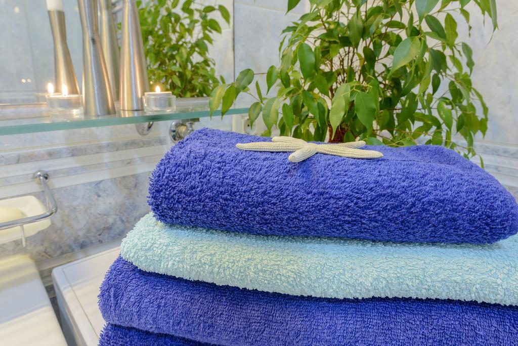 Superior Stunning Apartment Gravosa With A Free Parking Dubrovnik Bagian luar foto